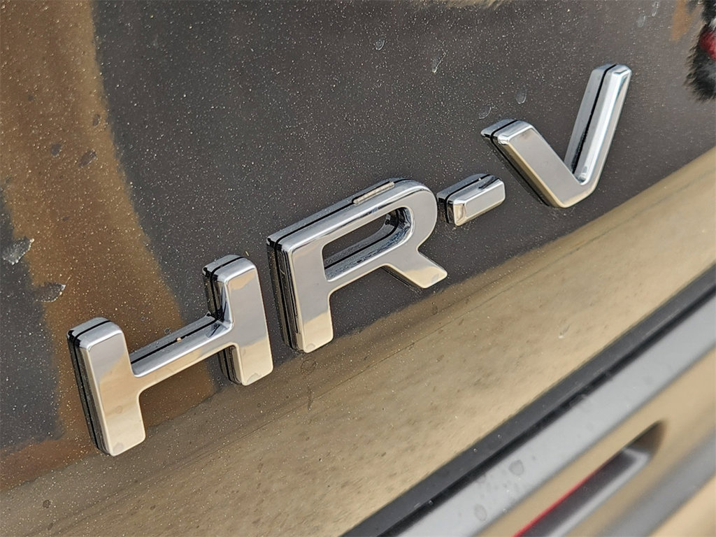 New 2027 Honda HR-V LX image 8