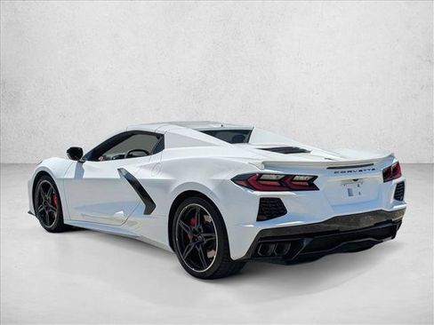 Used 2025 Chevrolet Corvette Stingray Preferred Conv w/ Z51 Performance Package RWD image 8