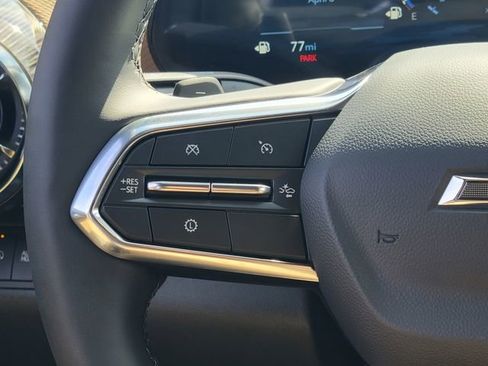 New 2026 Chevrolet Equinox ACTIV w/ Convenience Package III FWD image 8