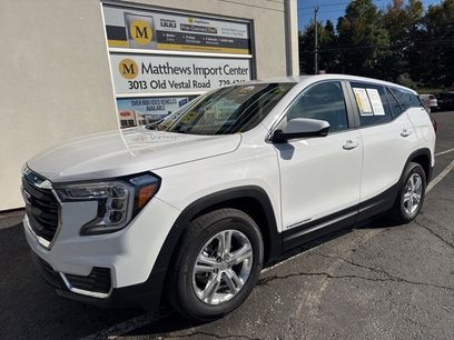 Used 2024 GMC Terrain SLE