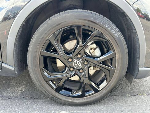 Used 2022 Toyota C-HR Nightshade FWD image 30