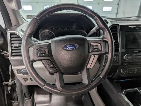 Used 2018 Ford F150 XLT w/ Equipment Group 302A Luxury AWD/4WD image 35