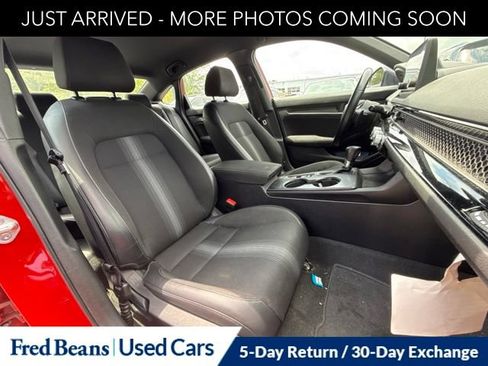 Used 2023 Honda Civic Sport image 15