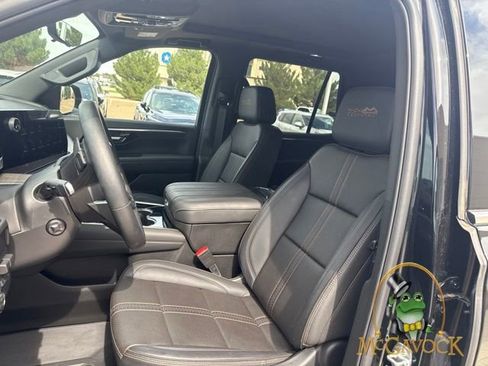 Used 2026 Chevrolet Tahoe High Country w/ Sun And Tow Package AWD/4WD image 13