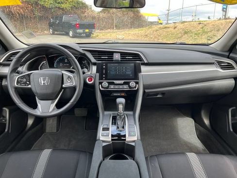 Used 2018 Honda Civic EX image 11