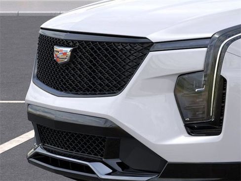 New 2025 Cadillac XT4 Sport w/ Technology Package image 13
