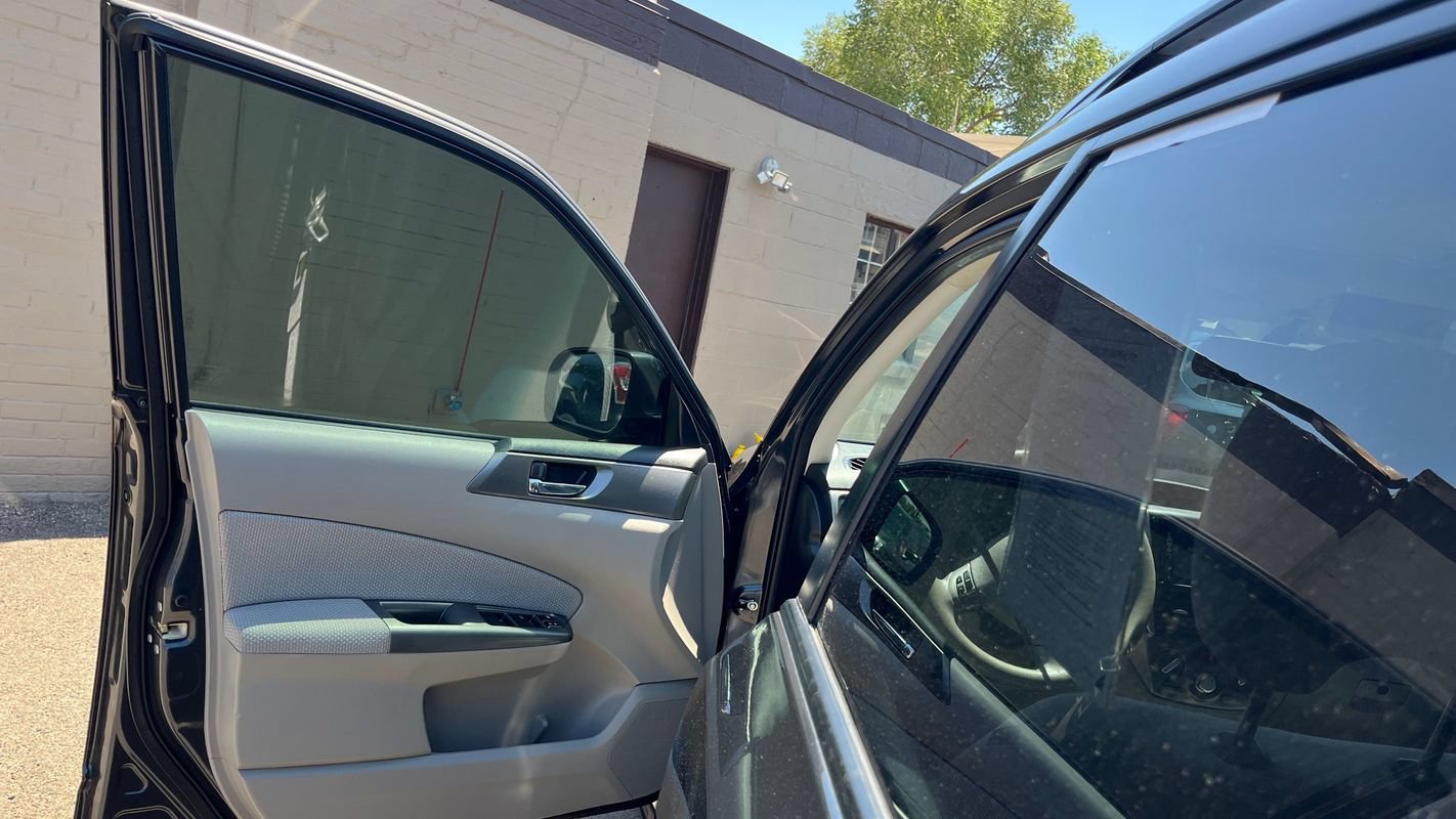 Used 2012 Subaru Forester 2.5X Premium w/ All-Weather Pkg AWD/4WD image 10