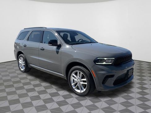 Used 2025 Dodge Durango GT AWD/4WD image 4