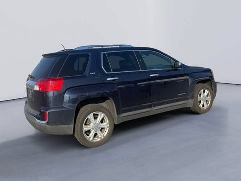 Used 2017 GMC Terrain SLT w/ Open Road Package FWD image 3