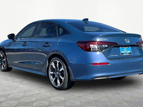 Used 2025 Honda Civic Sport Touring image 5