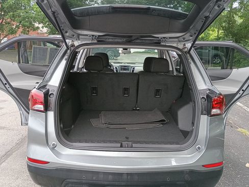 Used 2024 Chevrolet Equinox LS w/ LS Convenience Package FWD image 14