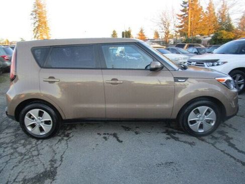 Used 2014 Kia Soul image 7