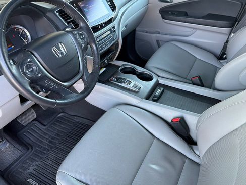 Used 2023 Honda Ridgeline RTL-E image 10