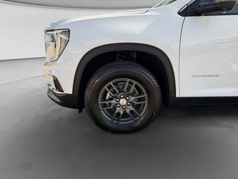 New 2026 GMC Acadia Elevation w/ LPO, Floor Liner Package FWD image 9