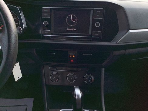 Used 2021 Volkswagen Jetta S image 16