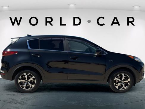 Used 2020 Kia Sportage LX AWD/4WD image 4