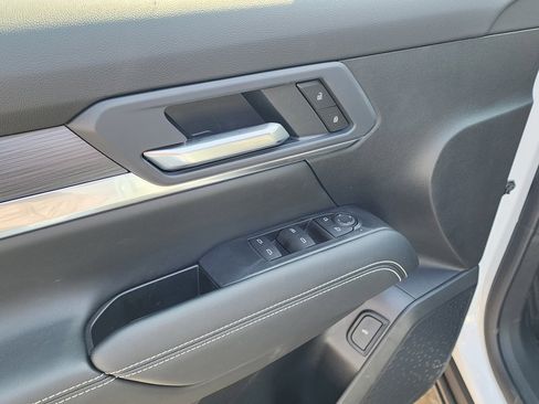 New 2026 GMC Terrain Elevation w/ Elevation Premium Package image 14