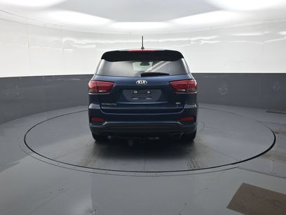 Used 2019 Kia Sorento AWD