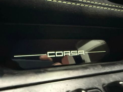 Used 2018 Lamborghini Huracan Performante image 16