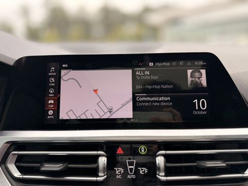 Used 2021 BMW 330i Sedan w/ Premium Package image 21