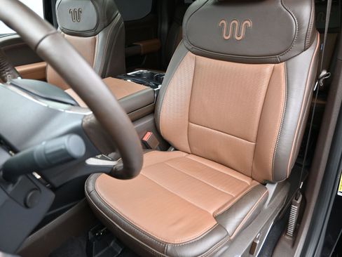 Used 2025 Ford F150 King Ranch AWD/4WD image 21