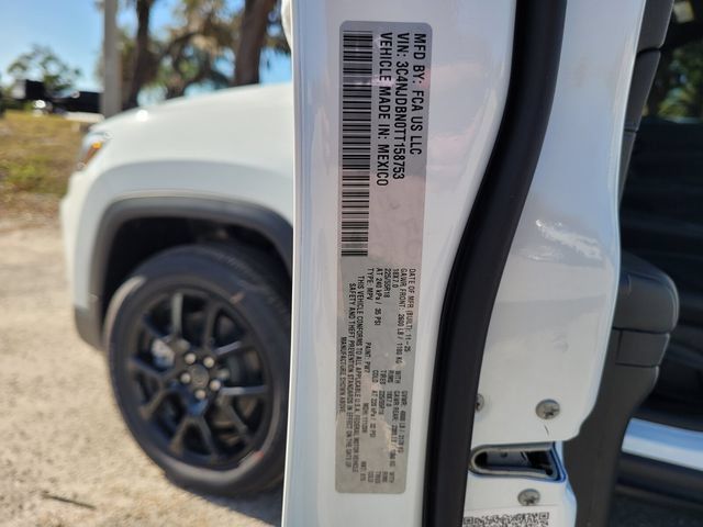 Used 2026 Jeep Compass Latitude AWD/4WD image 18