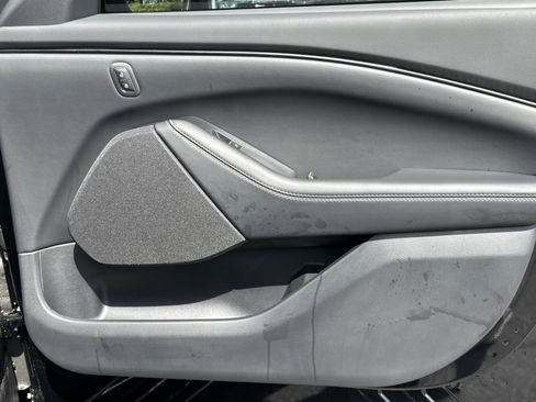 New 2026 Ford Mustang Mach-E Select image 15