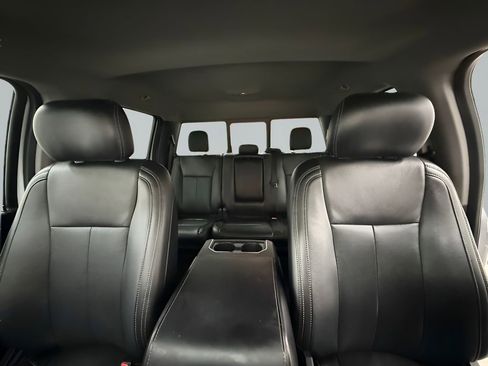 Used 2020 Ford F150 Lariat w/ Equipment Group 501A Mid image 13