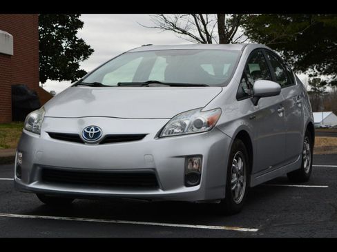 Used 2010 Toyota Prius One image 1