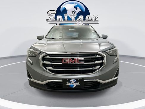 Used 2019 GMC Terrain SLT w/ Preferred Package image 4