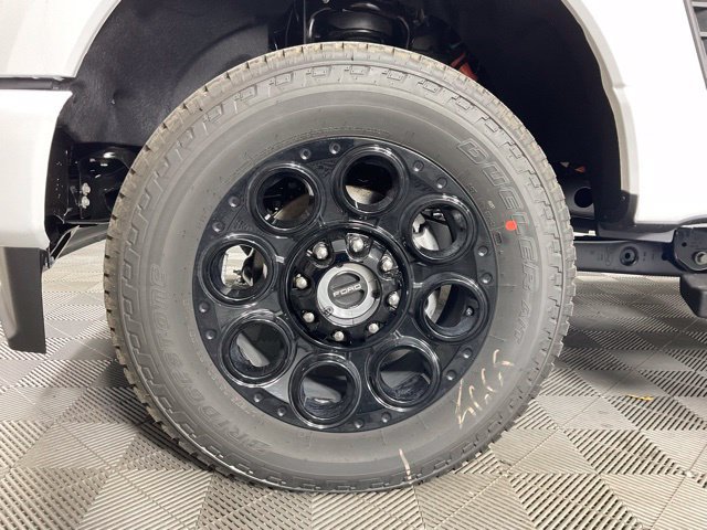 New 2026 Ford F250 4x4 Crew Cab Super Duty image 10