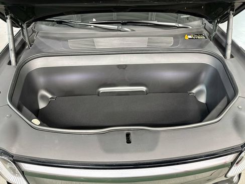Used 2023 Rivian R1S Adventure AWD/4WD image 36