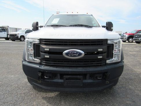 Used 2017 Ford F550 4x4 SuperCab Super Duty w/ Power Equipment Group image 7
