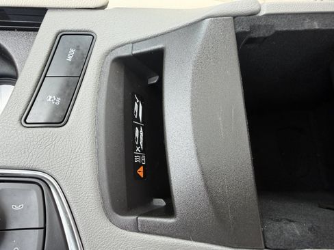 Used 2024 Cadillac XT6 Premium Luxury w/ LPO, Floor Liner Package AWD/4WD image 35