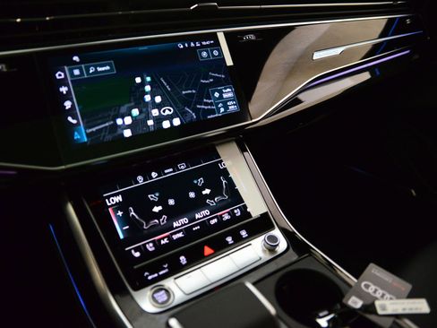 New 2025 Audi Q7 Premium Plus image 27