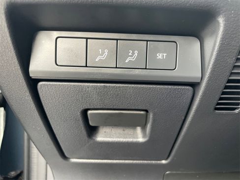 Used 2024 MAZDA CX-30 AWD 2.5 S w/ Preferred Package image 31