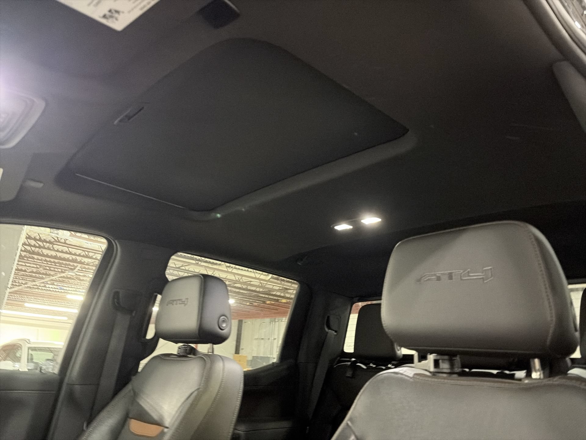 Used 2020 GMC Sierra 1500 AT4 w/ AT4 Premium Package AWD/4WD image 20