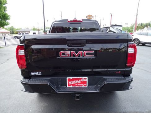 Used 2025 GMC Canyon AT4 w/ Nightfall Edition AWD/4WD image 6