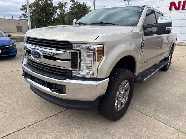 Used 2018 Ford F250 XLT AWD/4WD image 2