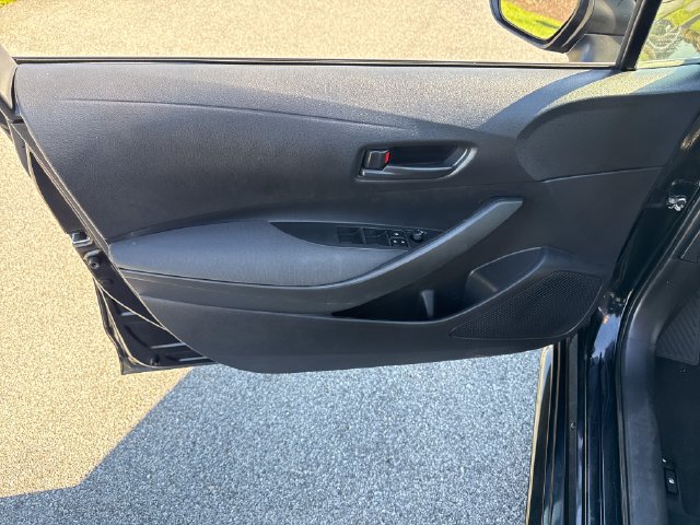 Used 2023 Toyota Corolla LE w/ Carpet Mat Package (TMS) FWD image 23