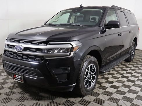 Used 2024 Ford Expedition Max XLT AWD/4WD image 10