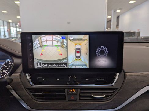 New 2025 Nissan Altima 2.5 SL image 23