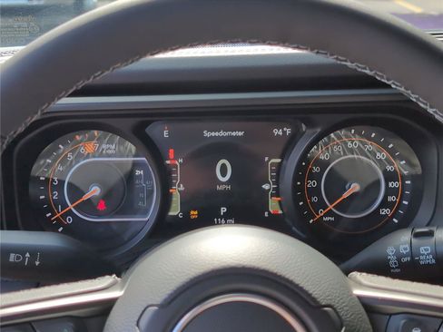 New 2026 Jeep Wrangler Unlimited Rubicon AWD/4WD image 26