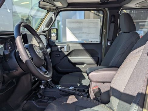 New 2026 Jeep Gladiator Sport image 12