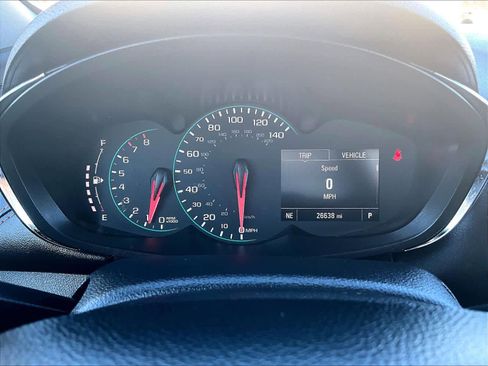 Used 2022 Chevrolet Trax LT image 25