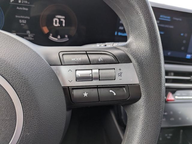 Used 2025 Hyundai Tucson SEL FWD image 25
