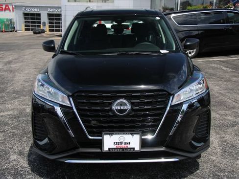 Used 2025 Nissan Kicks Play S FWD image 7