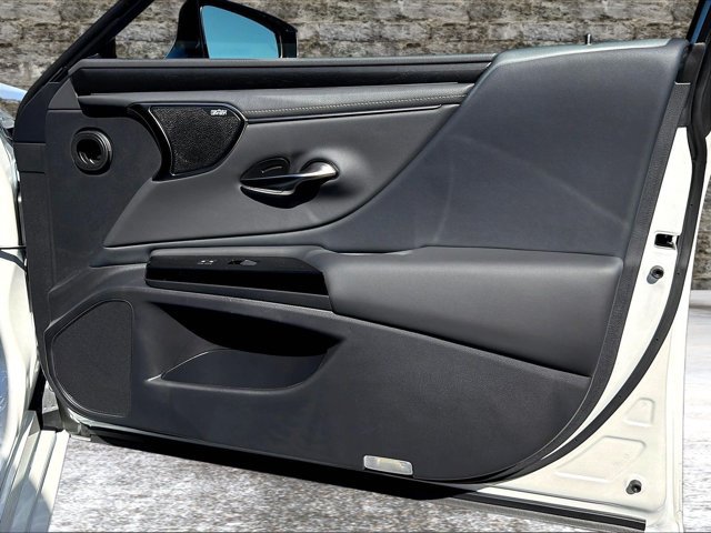 Certified 2025 Lexus ES 350 Ultra Luxury w/ Accessory Package (Z1) FWD image 28