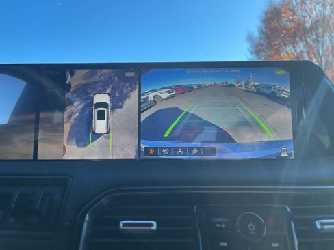 New 2025 Nissan Armada PRO-4X AWD/4WD image 28