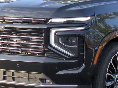 Used 2026 Chevrolet Tahoe High Country image 6